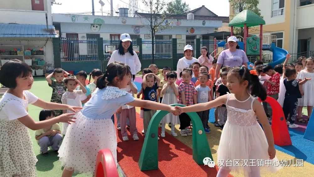 漢王鎮(zhèn)中心幼兒園開展防溺水安全演練活動