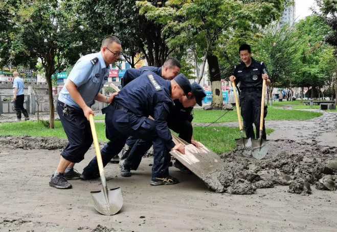 面對20年一遇洪水，我市全力防汛抗災(zāi)！未發(fā)生人員傷亡！