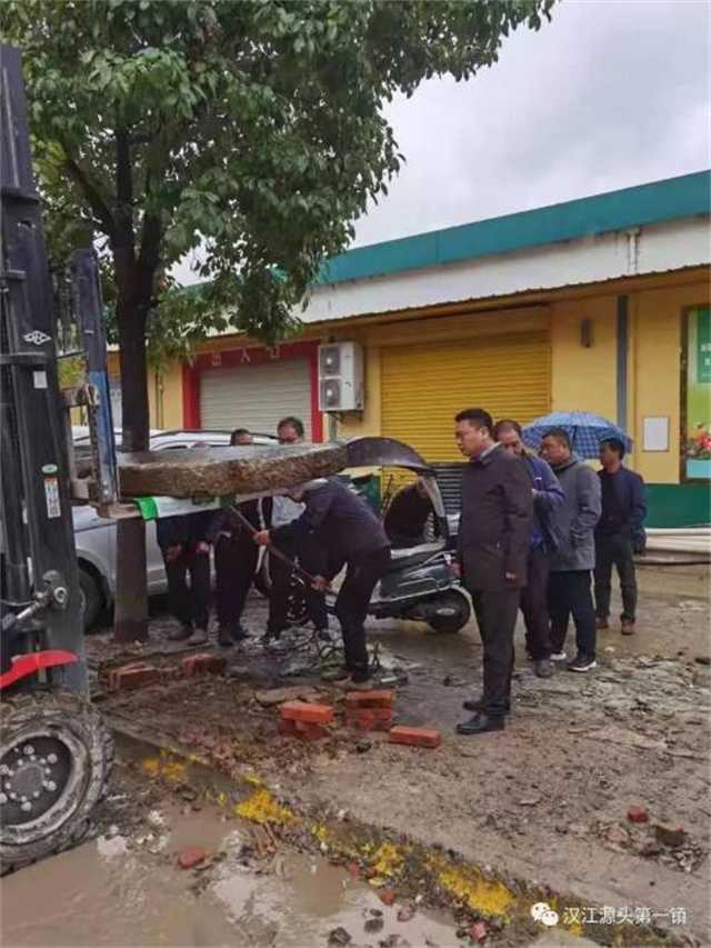 寧強縣大安境內施工地挖出一座古碑