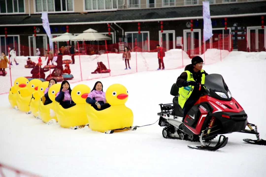 滑雪、戲雪、賞民俗！留壩景區“上才藝”