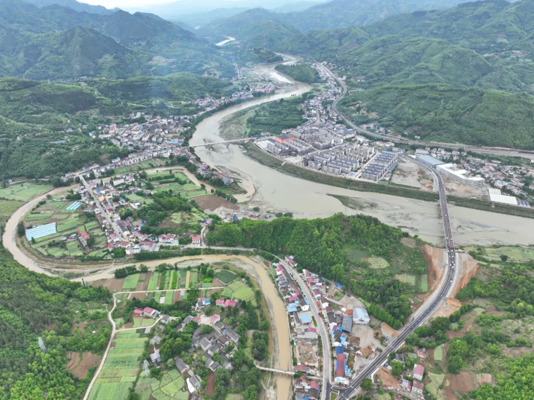 漢中陽平關嘉陵江大橋正式通車