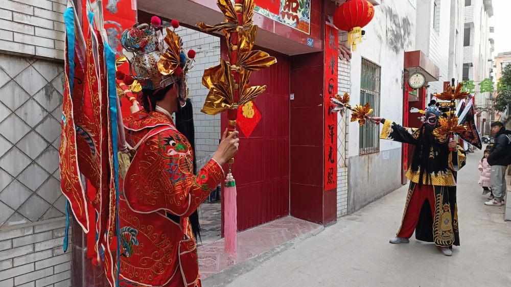 洋縣人的春節！正月初五“掃五窮”